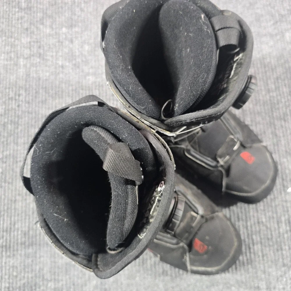 Salomon Savage Snowboard Boots Mens 27.0 US 9 Black Rubber Sole Freestyle